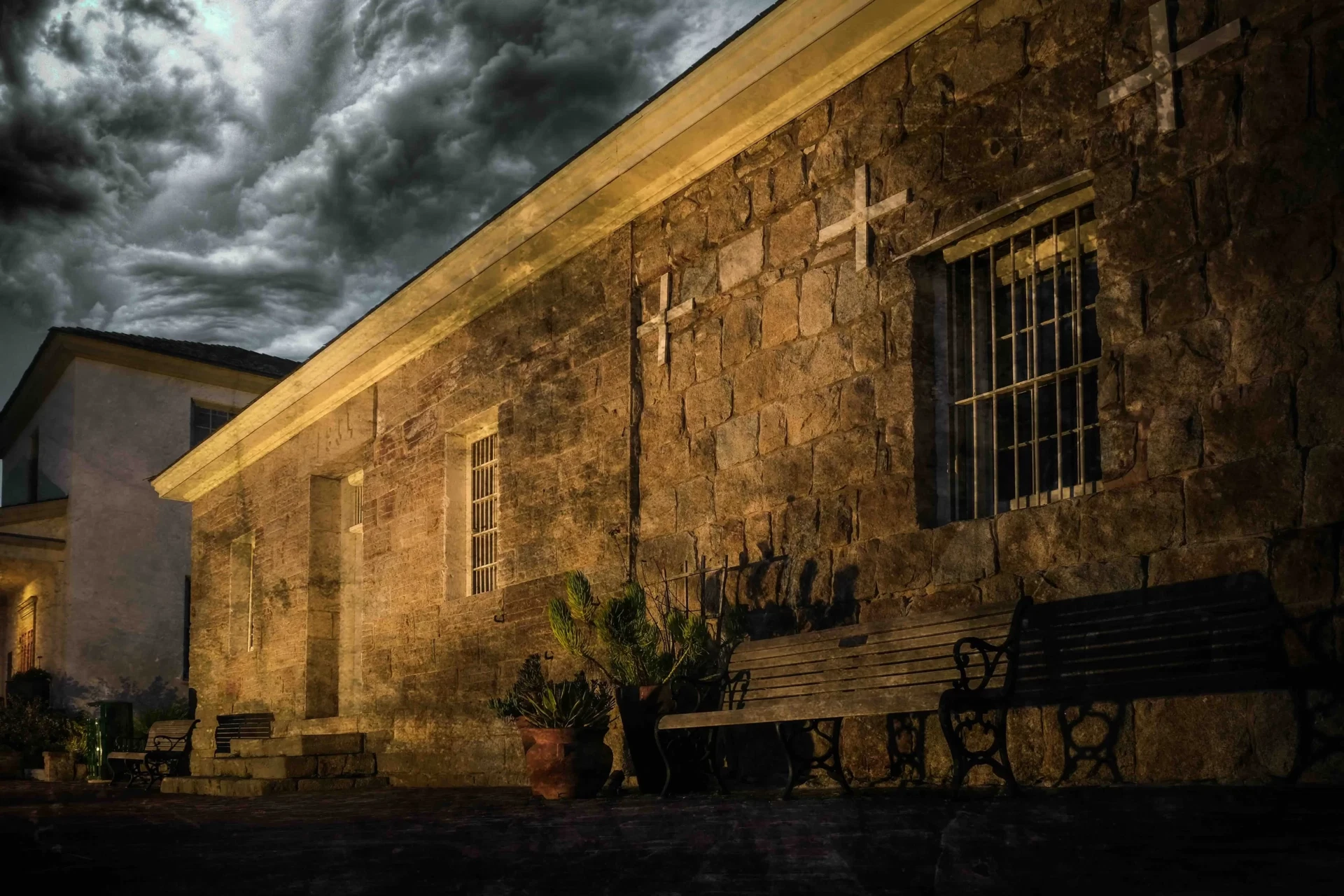 Most Haunted Places in Monterey - Photo