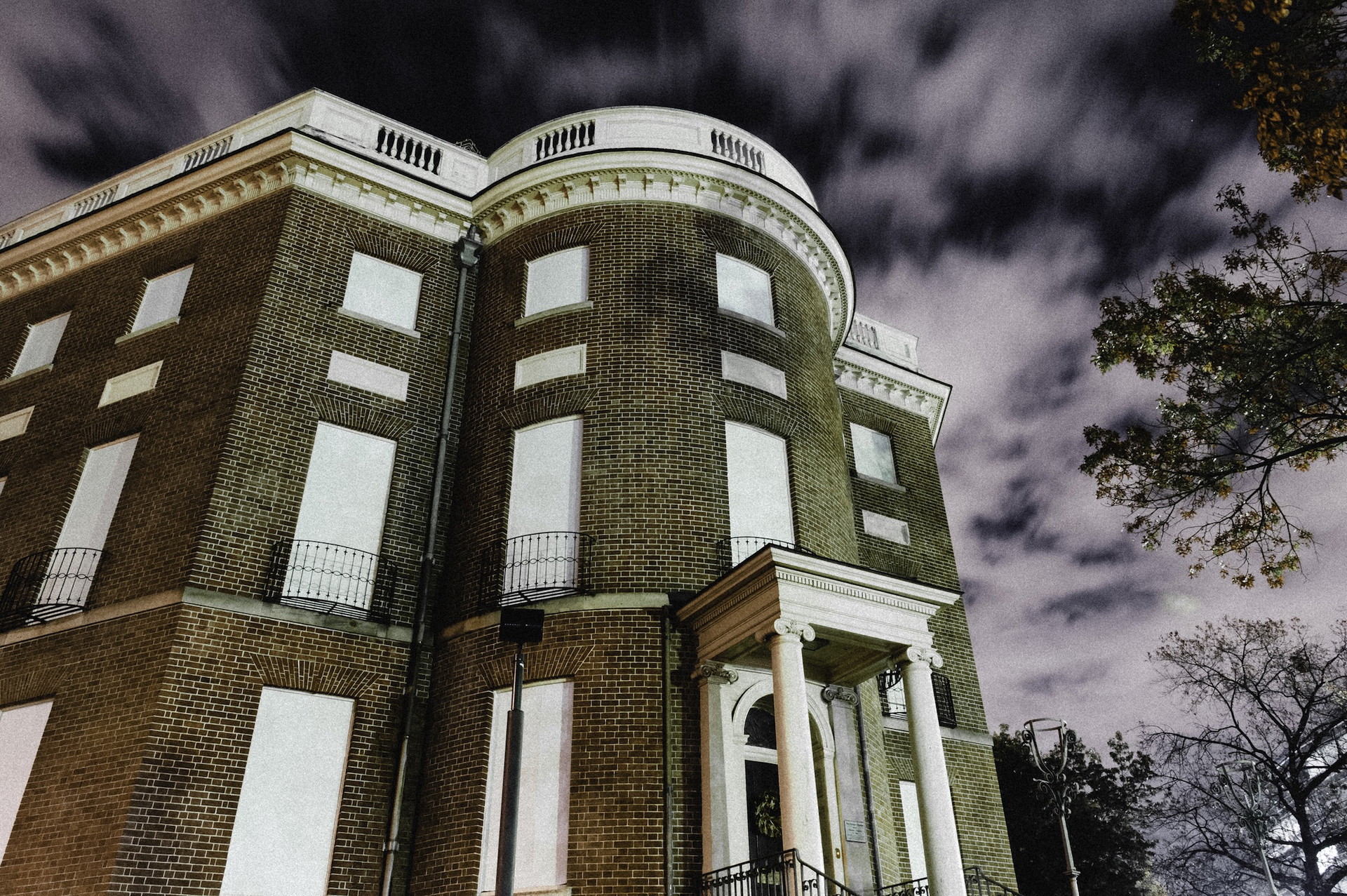 Top 10 Most Haunted Places in Washington DC - Photo