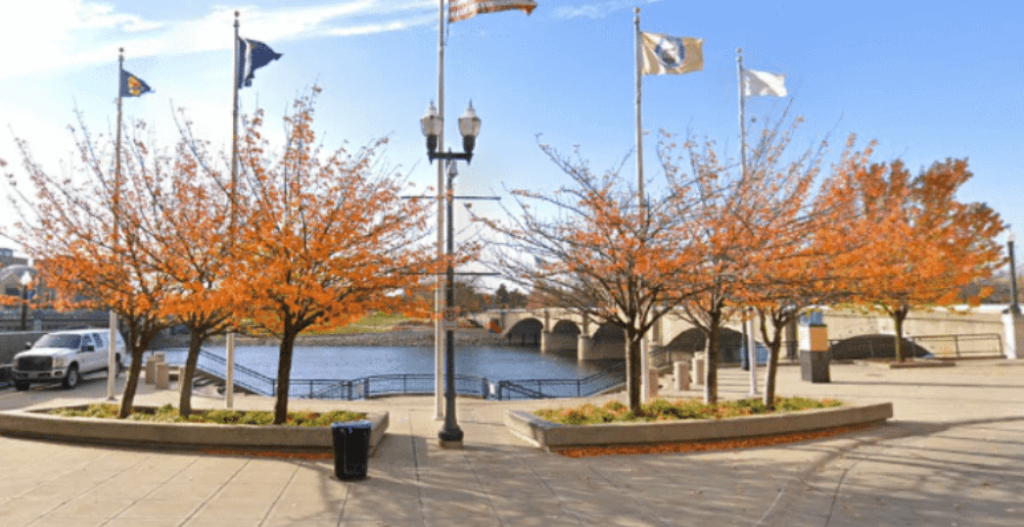 Riverwalk Promenade